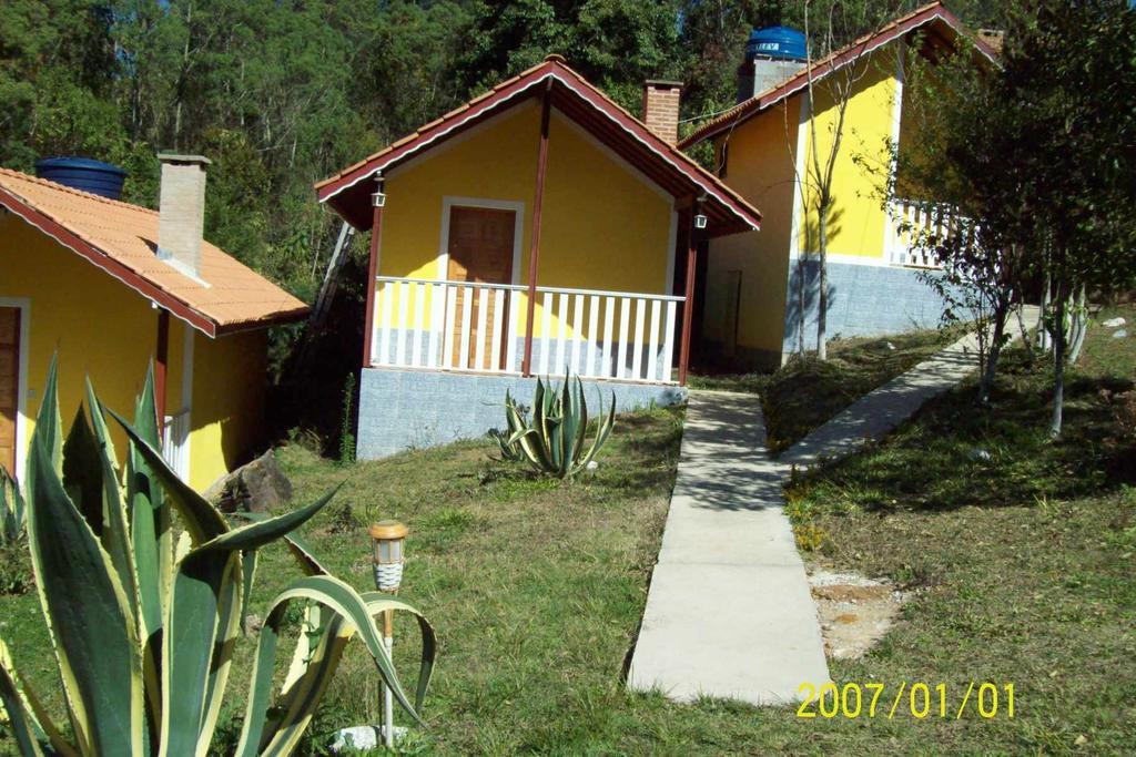 Chales Canto Dos Passaros Monte Verde  Ngoại thất bức ảnh